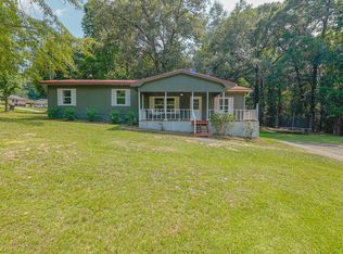 127 River Rd, Newton, AL 36352