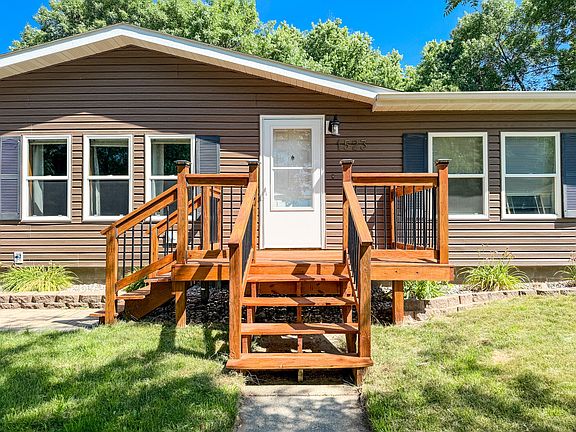 3rd image of 1523 King Arthur Ct