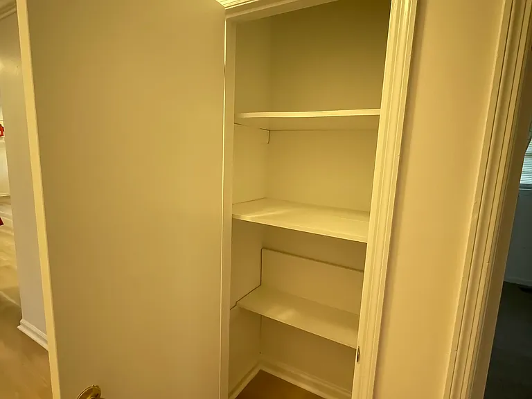 Storage closet (located in hallway)
