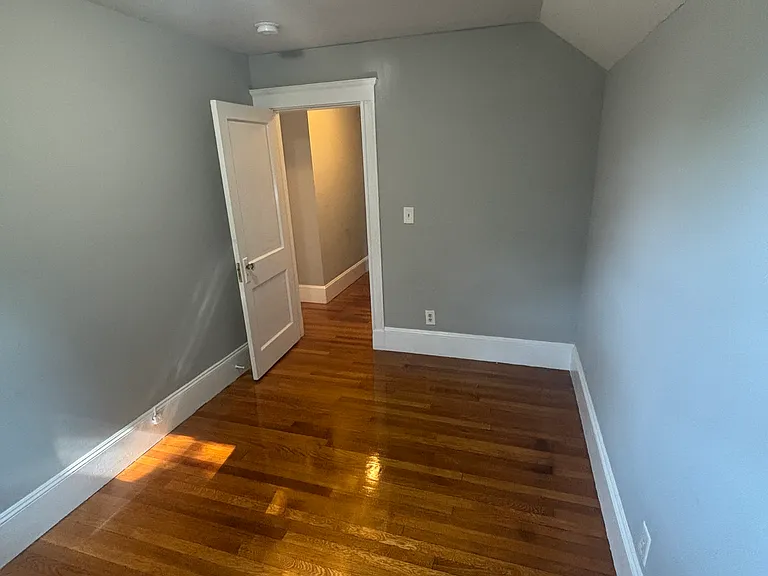 6-2nd Bedroom