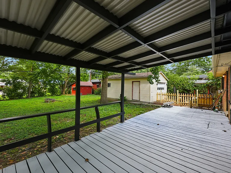 141 Zandale Dr — Photo 17