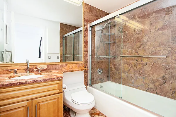 Rented by Living New York | media 8