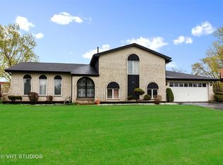 19031 Farm Crest Ter, Country Club Hills, IL