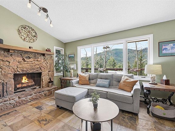 3rd image of 70 Jackpine Lane