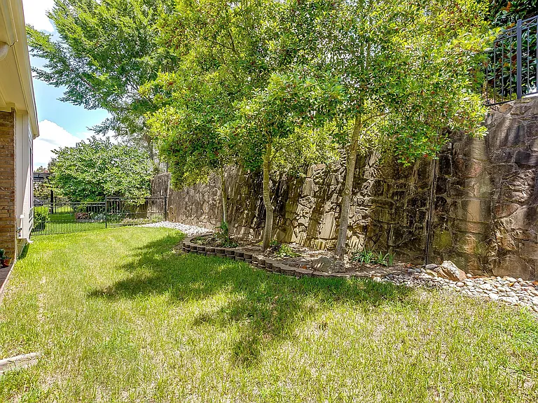 709 Scenic Ranch Cir — Photo 37