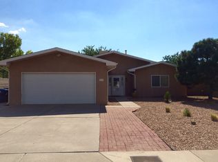 7619 Pioneer Trl NE, Albuquerque, NM 87109