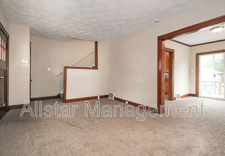 14210 Athens Ave — Photo 16