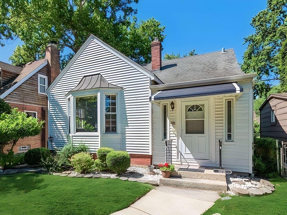 1st image of 11936 Greenwood Ave