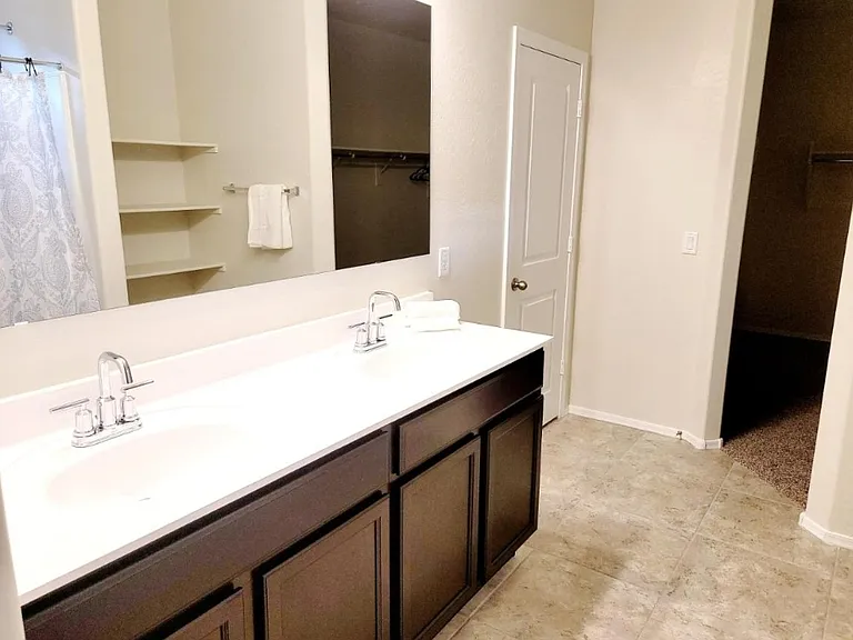 7840 W Riverside Ave — Photo 6