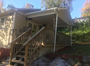 3 Deer Ln, New Fairfield, CT 06812