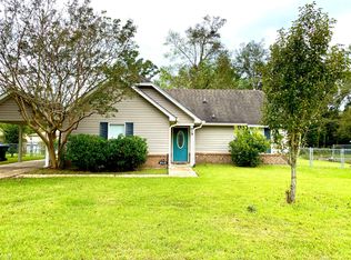 919 Hemlock Rd, Gulfport, MS 39503