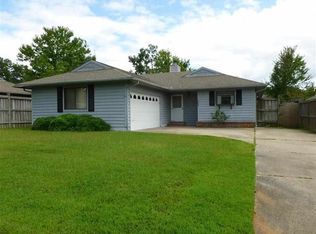 2003 Colony Plz, Jacksonville, NC 28546