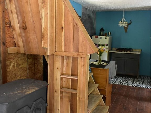 4th image of 64283 E Cascade Dr