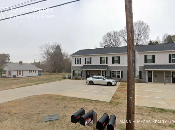 1127 Davis St, Salisbury, NC 28146