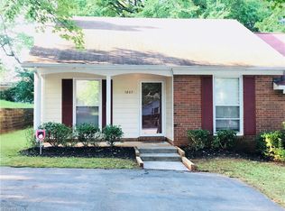 1807 Saffron Pl, Winston Salem, NC 27127