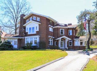 2561 Observatory Ave, Cincinnati, OH 45208