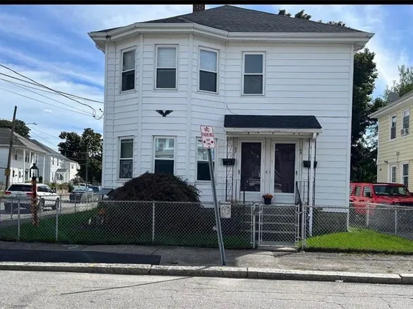 65-67 Darlingdale Ave, Pawtucket, RI 02861