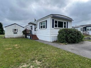 64 Debby Ln, Raynham, MA 02767