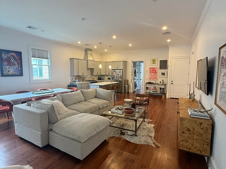 4502 Prytania St — Photo 18