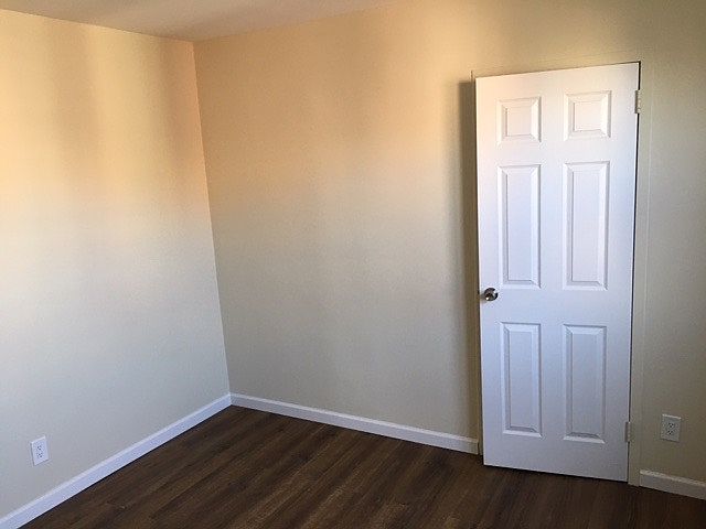 1st image of 2879 W 12th St
