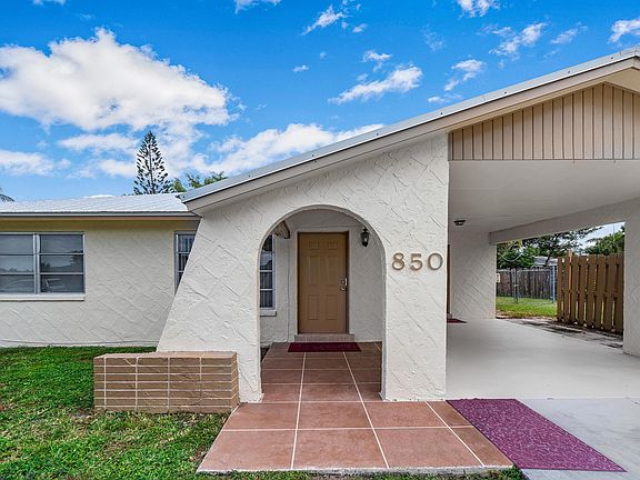 4th image of 850 Lilac Dr
