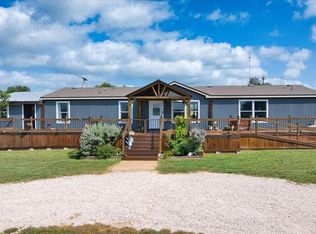449 Jung Rd, Harper, TX 78631