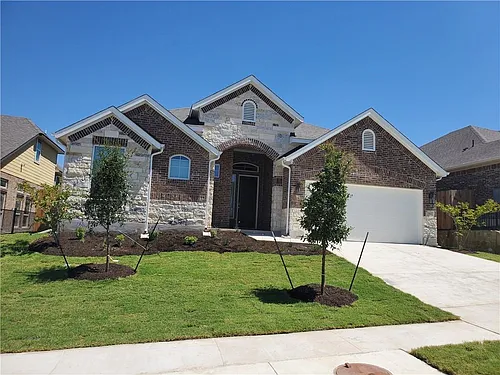 982 Wild Pecan Loop Photo 1