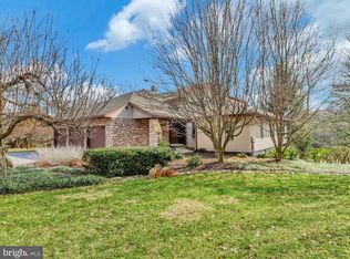 2157 Kulp Rd, Manheim, PA 17545