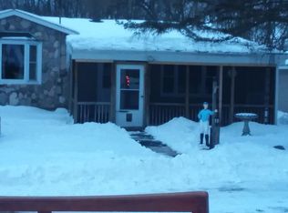 2097 E Jackson Dr, Tekonsha, MI 49092