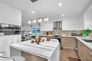1543 Dorado Ave — Photo 20
