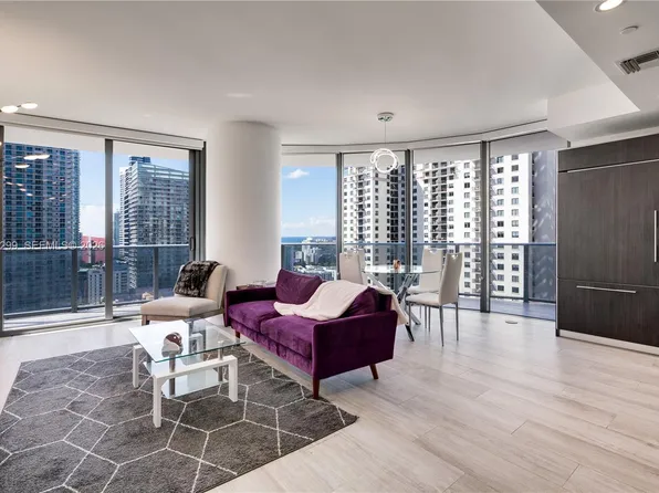 45 SW 9th St, Miami, FL