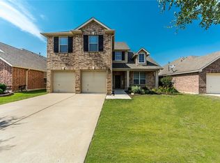 621 Darlington Trl, Fort Worth, TX 76131