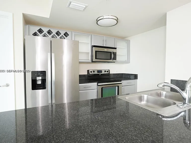 1861 NW South River Dr #2503 — Photo 4
