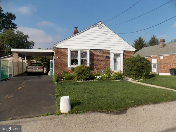 1704 Pearson St, Philadelphia, PA 19115