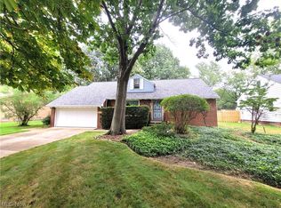 1815 Sunset Dr, Richmond Heights, OH