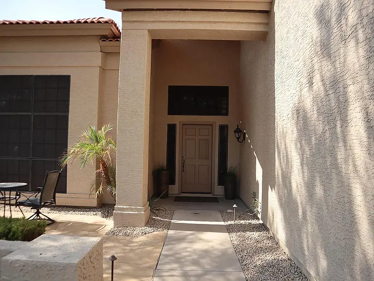 13402 S 38th Pl — Photo 6