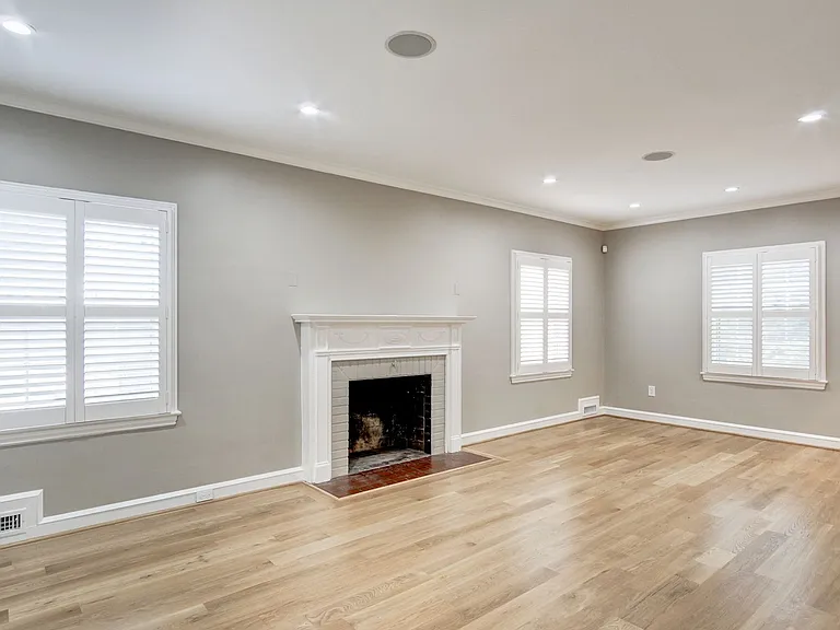 1626 Kalmia Rd NW — Photo 9