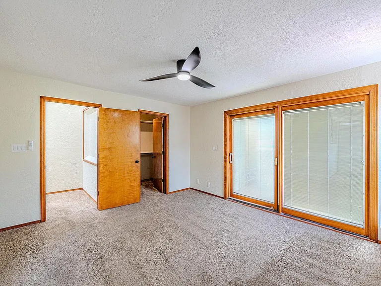 5137 Glenwood Pointe Ln NE #5137 — Photo 27