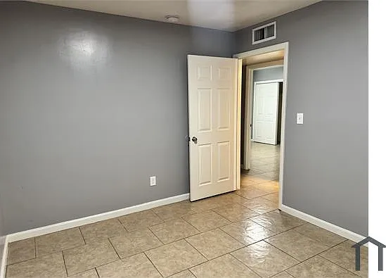 115 W Hill Dr #11 — Photo 11