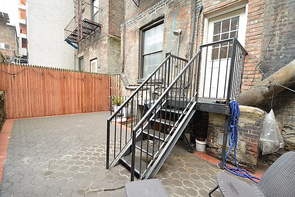 Rented by Keller Williams NYC | media 2