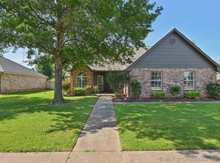 12704 E 78th St N, Owasso, OK 74055