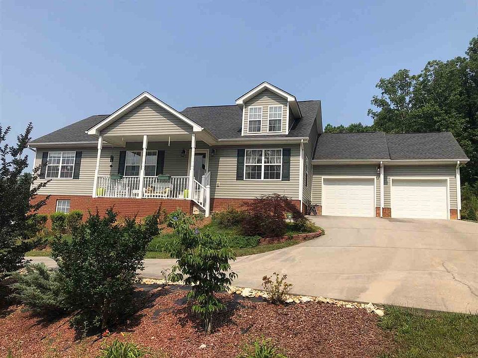 1st image of 268 Southern Oaks Dr