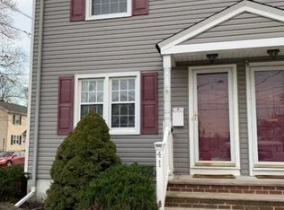 41 Martin Ter, Woodbridge, NJ 07095