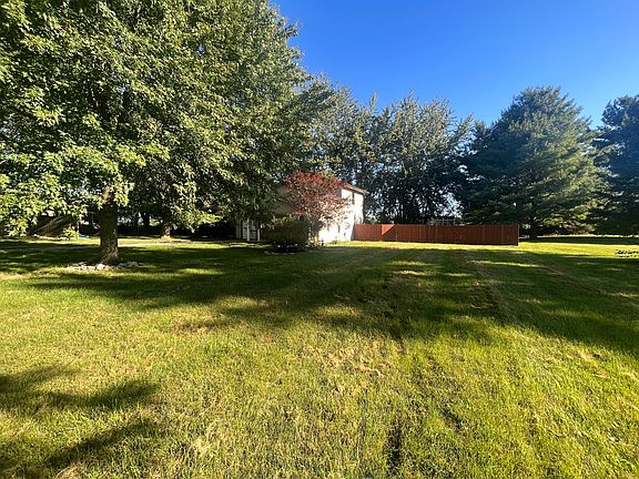 3rd image of 1782 S Connie Dr
