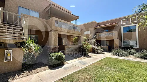 303 N Miller Rd Photo 1