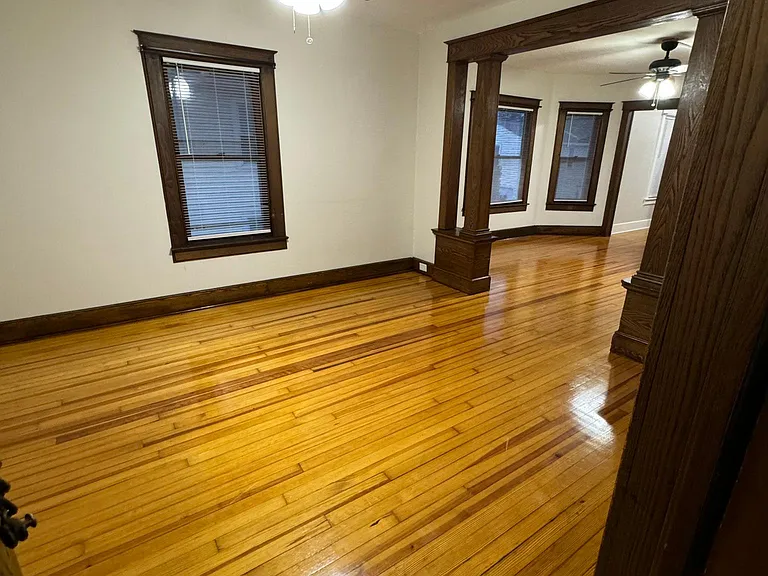 9 Minden Ave #2 — Photo 4