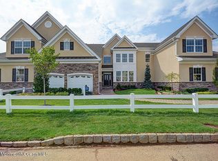 19 Mineral Springs Ln, Tinton Falls, NJ 07724
