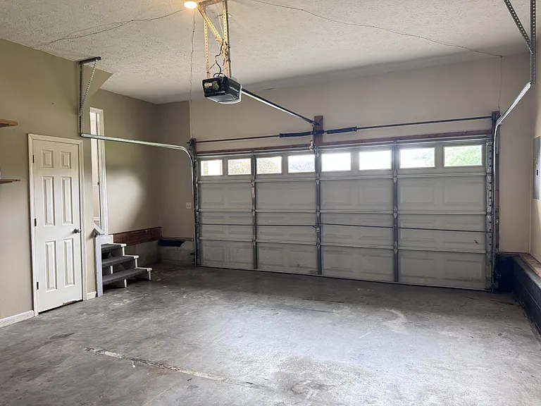203 Melodie Dr — Photo 23