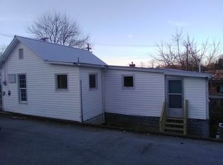 104 W Elm St, Somerset, KY 42501