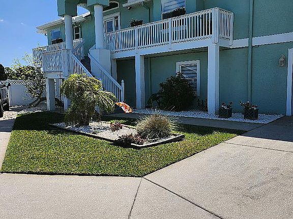 2nd image of 3178 Azalea Dr